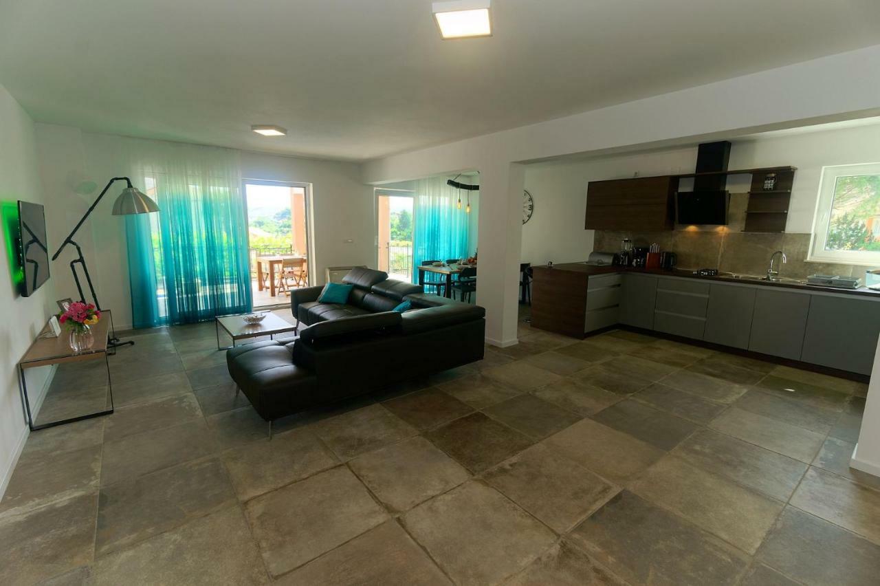 Villa Nerium Малинска Экстерьер фото